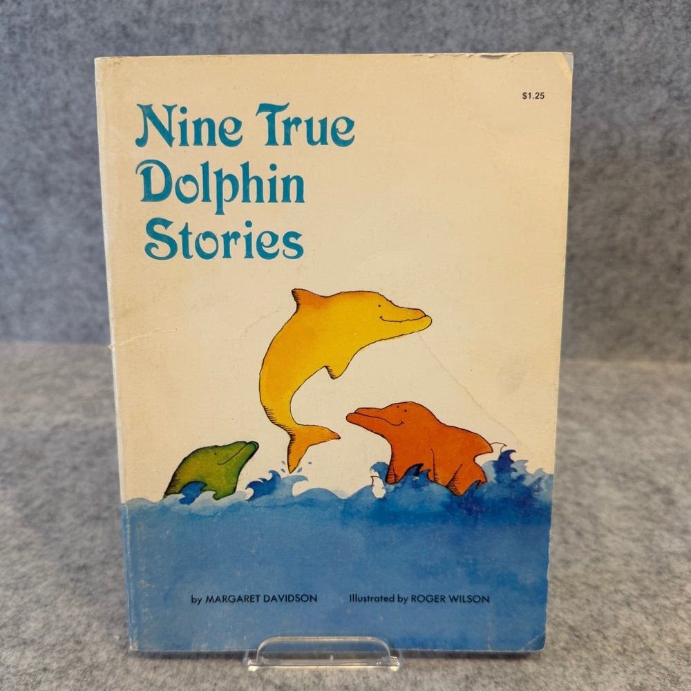 Nine True Dolphin Stories by Margaret Davidson - Vintage 1974‎ Paperback